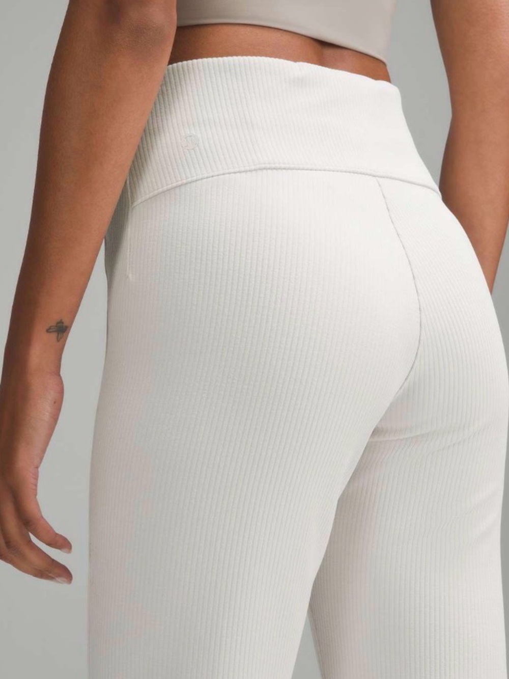 Lululemon Ribbed Softstreme Flared Pant *Regular Bone Sz 14 W5GVKS Casual - Picture 4 of 15